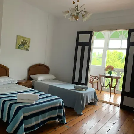 Casona Junto Al Narcea Ferienhaus